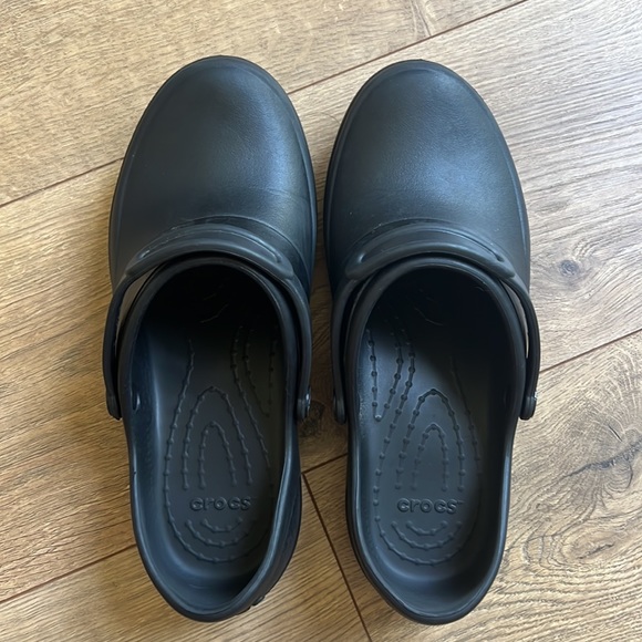 Crocs Work Clogs - Picture 3 of 3